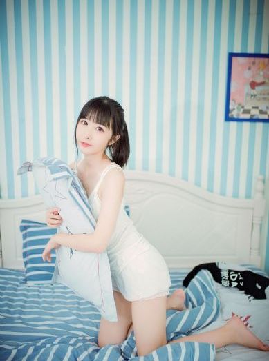 欧美性mom_老版国语字幕