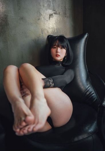 欧美亚洲偷3751_琪琪电影国产在线观看
