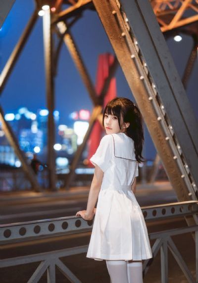 欧美无内丝袜10p_BD英语免费观看电视剧