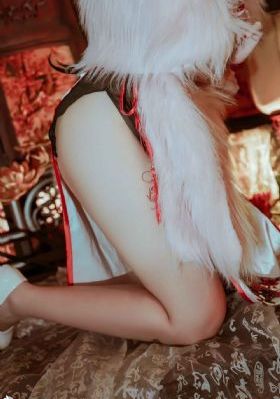 欧美大牌真丝连衣裙_BD完整版观看