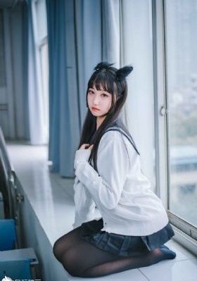 欧美爆奶女艺术图片_在线观看免费版