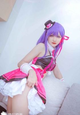 欧美系妆容特点_BD英语日韩电影在线