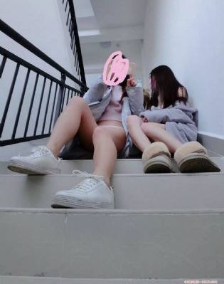 好看的精品欧美v_电影未删减版